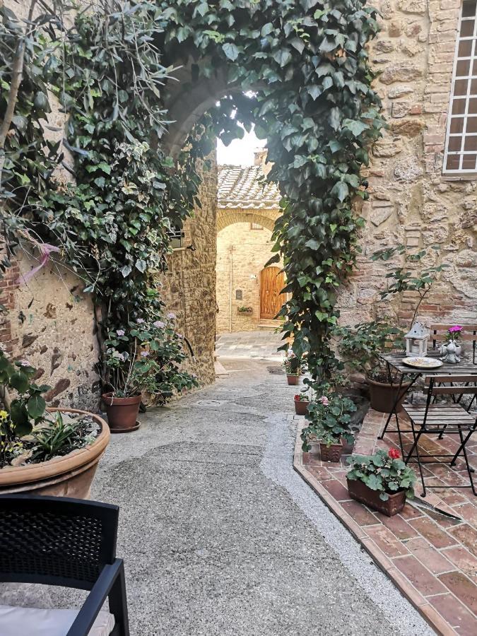 索维奇勒Antico Borgo Di Torri住宿加早餐旅馆 外观 照片